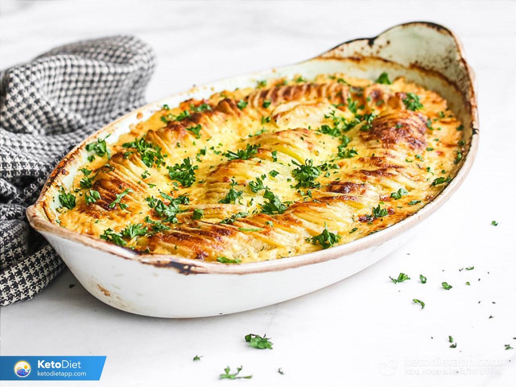 the-best-low-carb-scalloped-potatoes-87A807F2.jpg