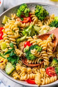 easy-pasta-salad-5.jpg