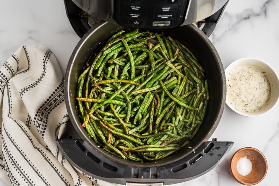 frozen-green-beans-air-fryer-social1-1.jpg