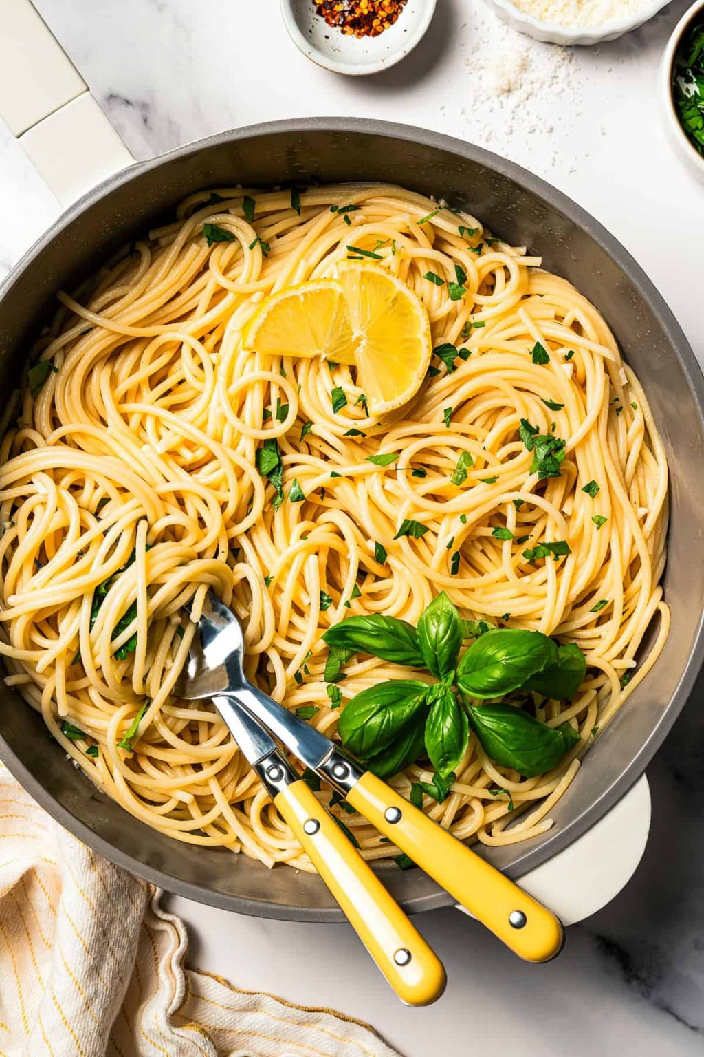 garlic.butter.noodles-2.jpg