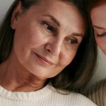 The Full Pores and skin Growing old Information: Your Skincare Routine by Age (20s, 30s, 40s & Past)